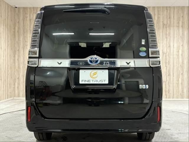 ヴォクシー V トヨタセーフティセンス 純正SDナビ 禁煙車(18枚目)