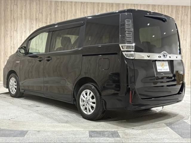 ヴォクシー V トヨタセーフティセンス 純正SDナビ 禁煙車(20枚目)