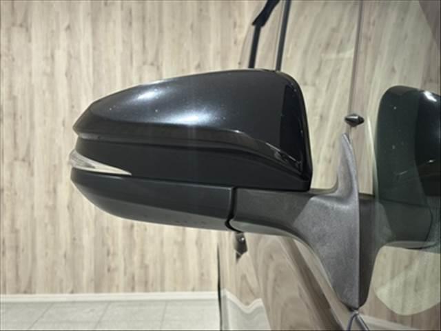 ヴォクシー V トヨタセーフティセンス 純正SDナビ 禁煙車(25枚目)