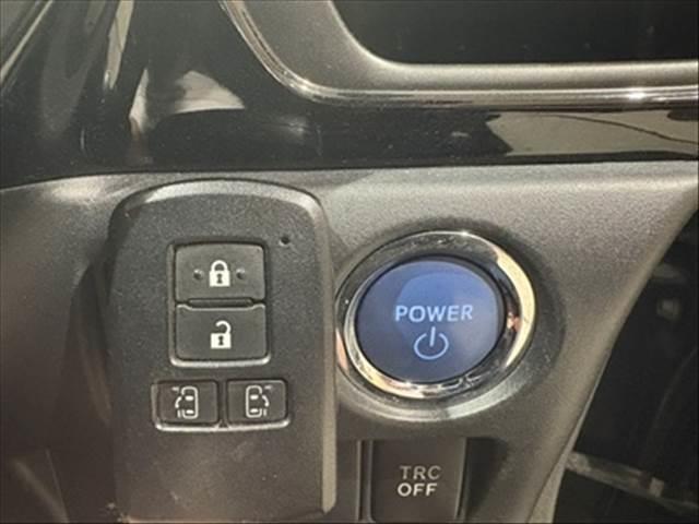 ヴォクシー V トヨタセーフティセンス 純正SDナビ 禁煙車(40枚目)