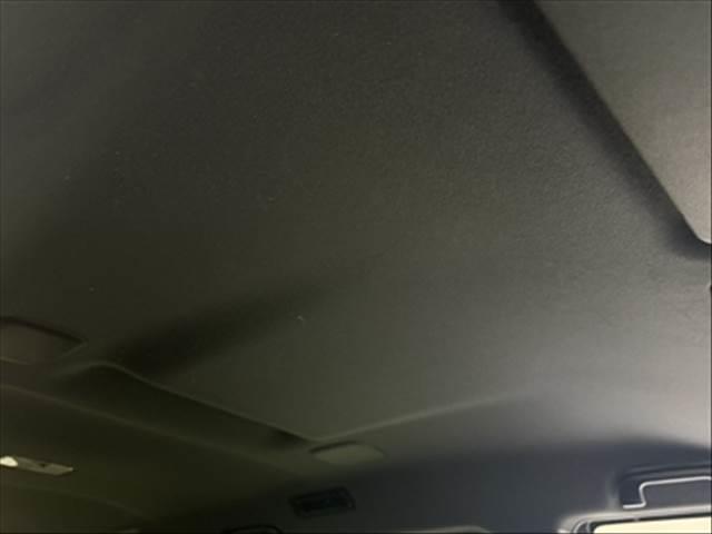 ヴォクシー V トヨタセーフティセンス 純正SDナビ 禁煙車(44枚目)