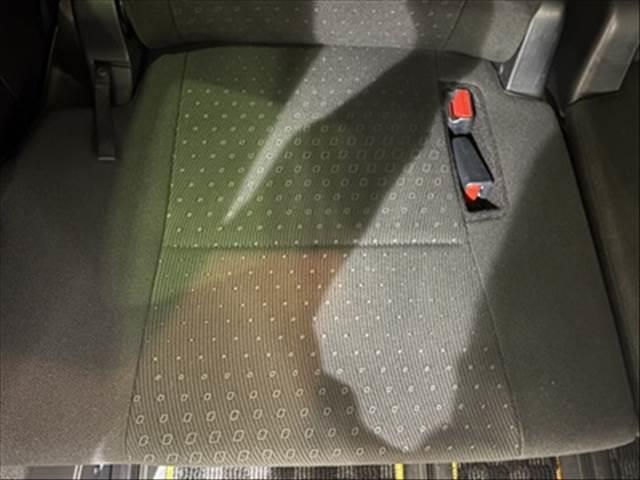 ヴォクシー V トヨタセーフティセンス 純正SDナビ 禁煙車(54枚目)