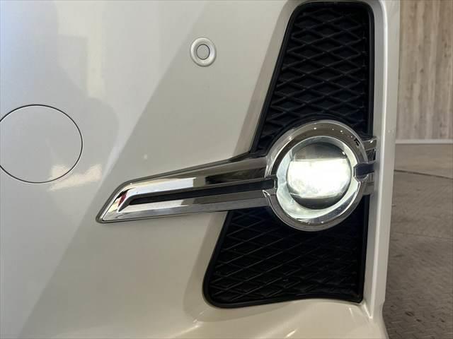 アルファード ２．５Ｓ　Ｃパッケージ　純正９インチナビ　禁煙車　クルーズコントロール　バックカメラ　両側パワースライドドア　電動リアゲート　フルセグＴＶ　Ｂｌｕｅｔｏｏｔｈ　ハーフレザーシート　パワーシート　ＬＥＤヘッドライト（14枚目）