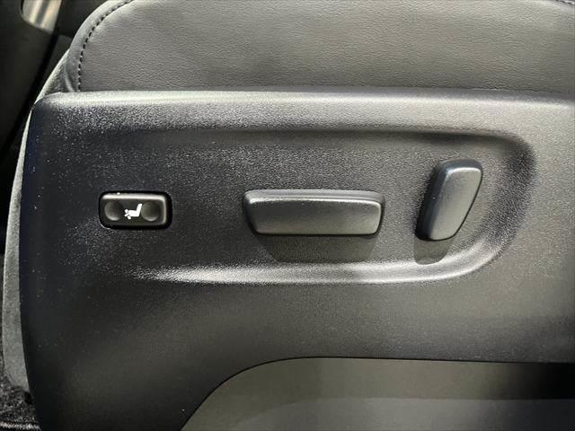 アルファード ２．５Ｓ　Ｃパッケージ　純正９インチナビ　禁煙車　クルーズコントロール　バックカメラ　両側パワースライドドア　電動リアゲート　フルセグＴＶ　Ｂｌｕｅｔｏｏｔｈ　ハーフレザーシート　パワーシート　ＬＥＤヘッドライト（49枚目）