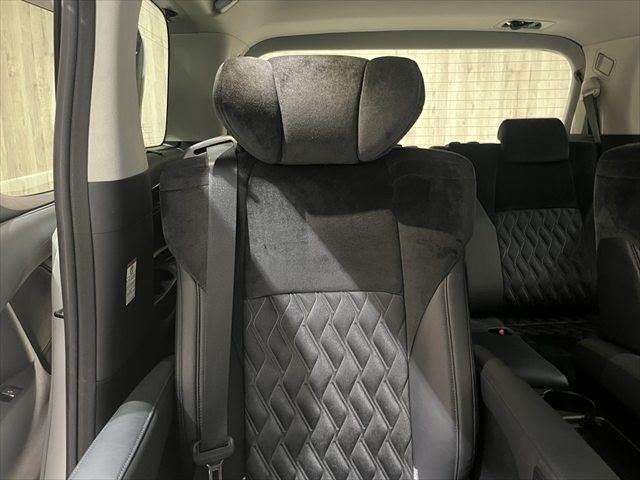 アルファード ２．５Ｓ　Ｃパッケージ　純正９インチナビ　禁煙車　クルーズコントロール　バックカメラ　両側パワースライドドア　電動リアゲート　フルセグＴＶ　Ｂｌｕｅｔｏｏｔｈ　ハーフレザーシート　パワーシート　ＬＥＤヘッドライト（60枚目）