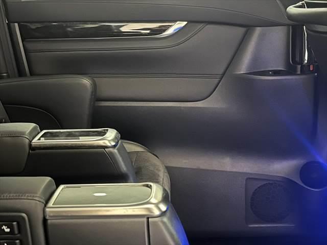 アルファード ２．５Ｓ　Ｃパッケージ　純正９インチナビ　禁煙車　クルーズコントロール　バックカメラ　両側パワースライドドア　電動リアゲート　フルセグＴＶ　Ｂｌｕｅｔｏｏｔｈ　ハーフレザーシート　パワーシート　ＬＥＤヘッドライト（67枚目）