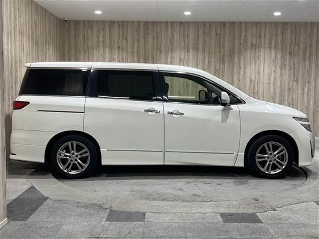 エルグランド 250ハイウェイスター メーカーナビ アラウンドビューモニター フルセグTV 禁煙車 HIDヘッドライト 両側パワースライドドア シートヒーター Bluetooth ETC クリアランスソナー 1500W給電 純正18インチ(18枚目)