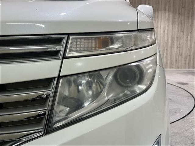 エルグランド 250ハイウェイスター メーカーナビ アラウンドビューモニター フルセグTV 禁煙車 HIDヘッドライト 両側パワースライドドア シートヒーター Bluetooth ETC クリアランスソナー 1500W給電 純正18インチ(24枚目)