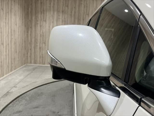 エルグランド 250ハイウェイスター メーカーナビ アラウンドビューモニター フルセグTV 禁煙車 HIDヘッドライト 両側パワースライドドア シートヒーター Bluetooth ETC クリアランスソナー 1500W給電 純正18インチ(27枚目)