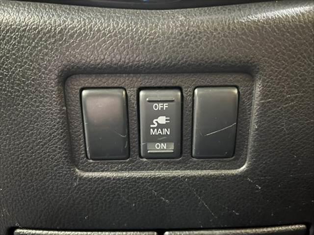 エルグランド 250ハイウェイスター メーカーナビ アラウンドビューモニター フルセグTV 禁煙車 HIDヘッドライト 両側パワースライドドア シートヒーター Bluetooth ETC クリアランスソナー 1500W給電 純正18インチ(43枚目)