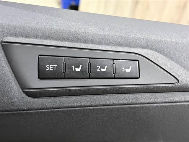 ヴェルファイア 2.5Z Gエディション サンルーフ モデリスタフルエアロ 純正10インチナビ フリップダウンモニター バックカメラ 禁煙車 フルセグTV パワーシート 電動リアゲート 両側パワースライドドア スマートキー(50枚目)