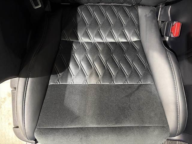 ヴェルファイア 2.5Z Gエディション サンルーフ モデリスタフルエアロ 純正10インチナビ フリップダウンモニター バックカメラ 禁煙車 フルセグTV パワーシート 電動リアゲート 両側パワースライドドア スマートキー(61枚目)