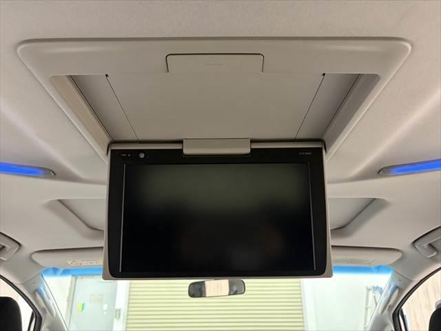 アルファード 2.5S サンルーフ 純正10インチナビ フリップダウンモニター フルセグTV バックカメラ LEDヘッドライト 禁煙車 レーダークルーズコントロール 両側パワースライドドア 衝突軽減ブレーキ(5枚目)