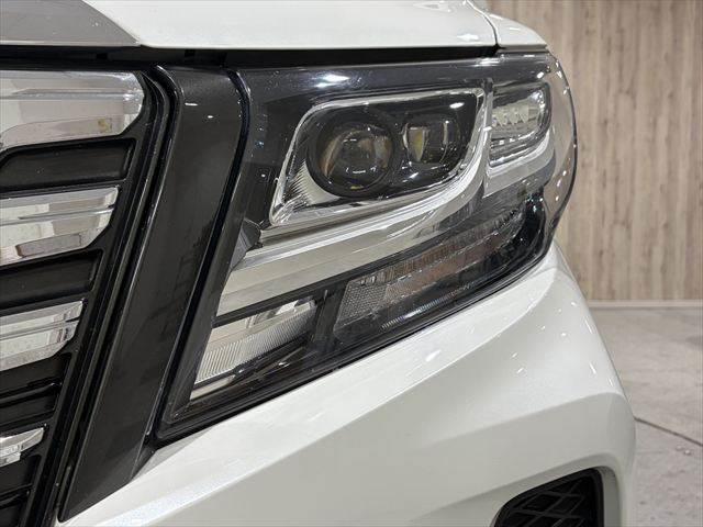 アルファード 2.5S サンルーフ 純正10インチナビ フリップダウンモニター フルセグTV バックカメラ LEDヘッドライト 禁煙車 レーダークルーズコントロール 両側パワースライドドア 衝突軽減ブレーキ(27枚目)