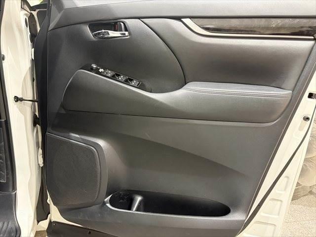 アルファード 2.5S サンルーフ 純正10インチナビ フリップダウンモニター フルセグTV バックカメラ LEDヘッドライト 禁煙車 レーダークルーズコントロール 両側パワースライドドア 衝突軽減ブレーキ(56枚目)