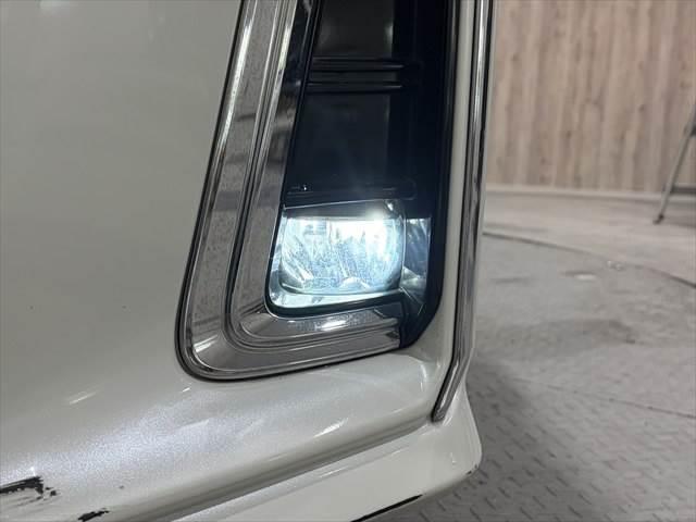 アルファード 2.5S Cパッケージ 後期型 JBLサウンド トヨタセーフティセンス 純正10インチナビ フリップダウンモニター バックカメラ レーダークルーズコントロール 両側パワースライドドア 禁煙車 パワーシート(16枚目)