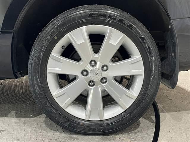 デリカD:5 シャモニー ディーゼル パドルシフト 禁煙車 メモリーナビ 両側パワースライドドア フルセグTV Bluetooth HIDヘッドライト シートヒーター パワーシート クルーズコントロール(28枚目)