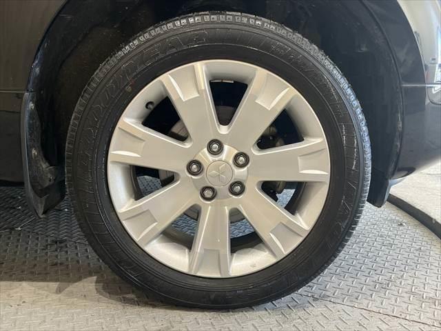 デリカD:5 シャモニー ディーゼル パドルシフト 禁煙車 メモリーナビ 両側パワースライドドア フルセグTV Bluetooth HIDヘッドライト シートヒーター パワーシート クルーズコントロール(30枚目)