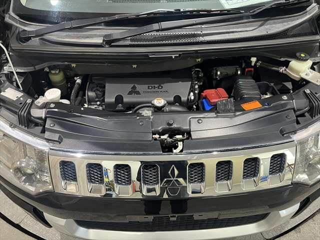 デリカD:5 シャモニー ディーゼル パドルシフト 禁煙車 メモリーナビ 両側パワースライドドア フルセグTV Bluetooth HIDヘッドライト シートヒーター パワーシート クルーズコントロール(33枚目)