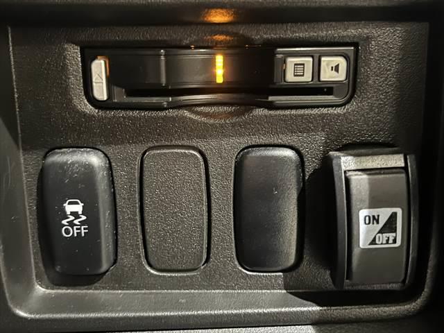 デリカD:5 シャモニー ディーゼル パドルシフト 禁煙車 メモリーナビ 両側パワースライドドア フルセグTV Bluetooth HIDヘッドライト シートヒーター パワーシート クルーズコントロール(44枚目)