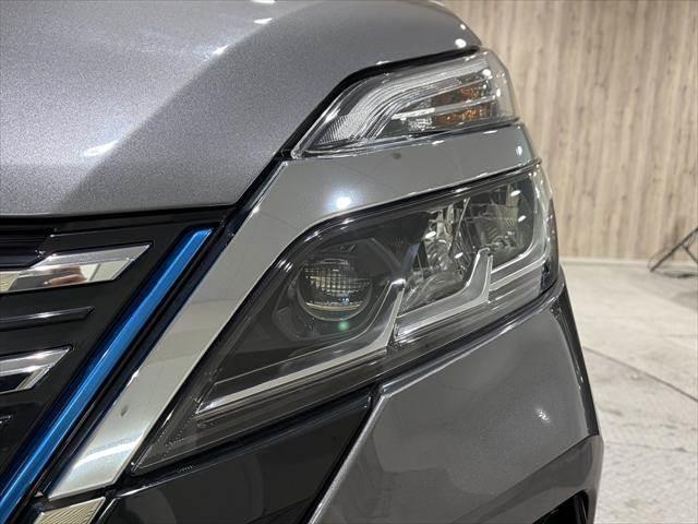 セレナ e-パワー ハイウェイスターG 純正10インチナビ 両側パワースライドドア レザーシート プロパイロット アラウンドビューモニター フルセグTV Bluetooth LEDヘッドライト 禁煙車 衝突軽減ブレーキ クリアランスソナー(23枚目)