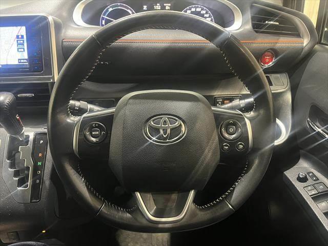 シエンタ ハイブリッドG 両側パワースライドドア LEDヘッドライト(12枚目)