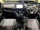 セレナ ＸＶ　プロパイロット　フルセグＴＶ　フリップダウンモニター　全周囲カメラ　両側パワースライドドア　純正１０インチナビ　レーダークルーズコントロール　Ｂｌｕｅｔｏｏｔｈ　シートヒーター　スマートキー（3枚目）