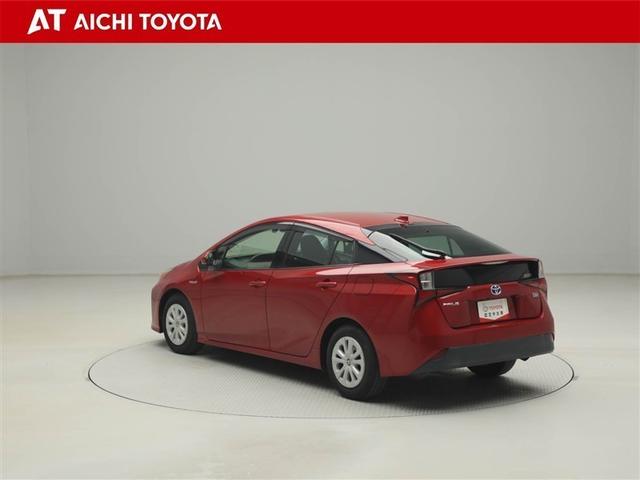 プリウス Ｓ　ＤＶＤ再生機能　ＥＳＣ　スマートキ－　地デジ　メモリーナビゲーション　ＬＥＤヘッドライト　ＥＴＣ車載器　フルオートエアコン　クルーズコントロール　エアバッグ　イモビ　パワーウインドウ　ＰＳ　ＴＶナビ（4枚目）