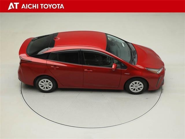 プリウス Ｓ　ＤＶＤ再生機能　ＥＳＣ　スマートキ－　地デジ　メモリーナビゲーション　ＬＥＤヘッドライト　ＥＴＣ車載器　フルオートエアコン　クルーズコントロール　エアバッグ　イモビ　パワーウインドウ　ＰＳ　ＴＶナビ（15枚目）