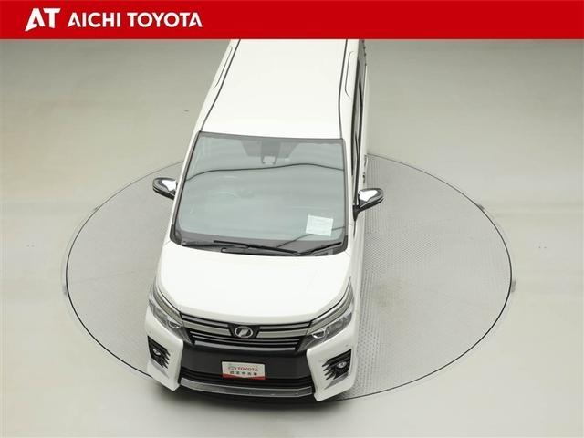 ヴォクシー ＺＳ　煌ＩＩ　スマートキー・プッシュスタート　寒冷地　バックガイドモニター　セキュリティアラーム　両側パワスラドア　ＥＴＣ車載器　地デジテレビ　ＶＳＣ　ＬＥＤライト　助手席エアバック　キーレスエントリー　ＡＣ（17枚目）