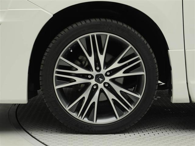 ヴェルファイアハイブリッド V Lエディション 地デジ Bカメラ LED 本革 クルコン ワンオーナー 衝突軽減 両側電動ドア 100V電源 DVD再生 メモリーナビ 4WD ETC スマートキー 3列シート ドラレコ ミュージックプレイヤー接続可(29枚目)