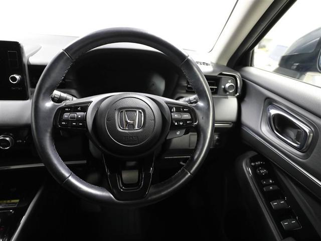 各操作スイッチなどもハンドルから手を放すことなく操作可能で安全運転に支援いたします！