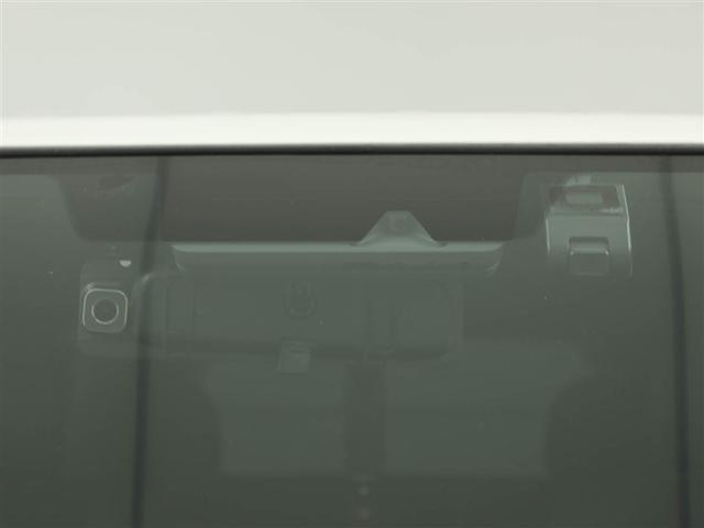 ハイエースバン スーパーGL ダークプライム 衝突軽減 DVD再生 ミュージックプレイヤー接続可 キーレス 4WD ETC 横滑り防止機能 メモリーナビ ドラレコ LEDヘッドランプ Wエアバック エアコン パワーウインドウ スマートキー ABS(27枚目)