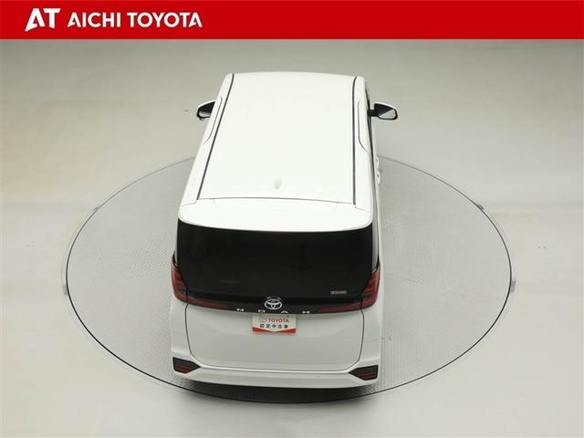 ノア Ｓ－Ｚ　アルミホイール　ＴＶ　デュアルエアコン　クルーズコントロール　盗難防止装置　ＬＥＤライト　両側自動ドア　キーレス　横滑り防止　ワンオーナー　三列シート　ＤＶＤ再生　ミュージックプレイヤー接続可　ＥＴＣ（13枚目）