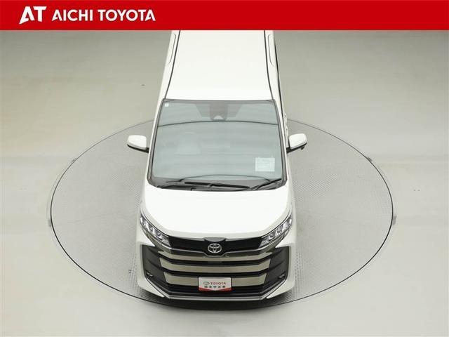 ノア Ｓ－Ｚ　アルミホイール　ＴＶ　デュアルエアコン　クルーズコントロール　盗難防止装置　ＬＥＤライト　両側自動ドア　キーレス　横滑り防止　ワンオーナー　三列シート　ＤＶＤ再生　ミュージックプレイヤー接続可　ＥＴＣ（17枚目）