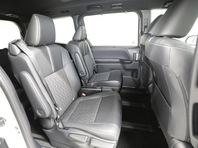 ノア Ｓ－Ｚ　アルミホイール　ＴＶ　デュアルエアコン　クルーズコントロール　盗難防止装置　ＬＥＤライト　両側自動ドア　キーレス　横滑り防止　ワンオーナー　三列シート　ＤＶＤ再生　ミュージックプレイヤー接続可　ＥＴＣ（20枚目）