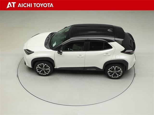 ヤリスクロス ハイブリッドZ インテリジェントキー アルミホイル LEDライト 1オ-ナ- リアカメラ クルーズコントロール 横滑り防止システム ナビTV メモリーナビゲーション 電動シ-ト パワステ オートエアコン キーフリー(11枚目)