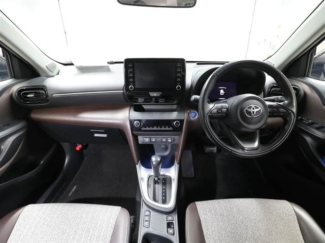 ヤリスクロス ハイブリッドZ インテリジェントキー アルミホイル LEDライト 1オ-ナ- リアカメラ クルーズコントロール 横滑り防止システム ナビTV メモリーナビゲーション 電動シ-ト パワステ オートエアコン キーフリー(18枚目)