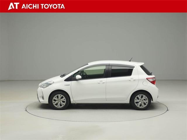 ヴィッツ ハイブリッドU ドライブレコーダー バックガイドモニター 衝突軽減システム ワンオーナー車 地デジ AUX DVD再生可 ETC オートエアコン クルーズコントロール メモリナビ エアバッグ キーフリー ナビ&TV(3枚目)