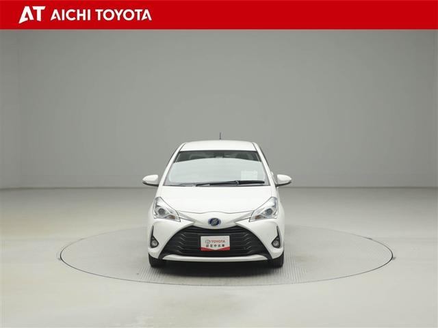 ヴィッツ ハイブリッドU ドライブレコーダー バックガイドモニター 衝突軽減システム ワンオーナー車 地デジ AUX DVD再生可 ETC オートエアコン クルーズコントロール メモリナビ エアバッグ キーフリー ナビ&TV(9枚目)