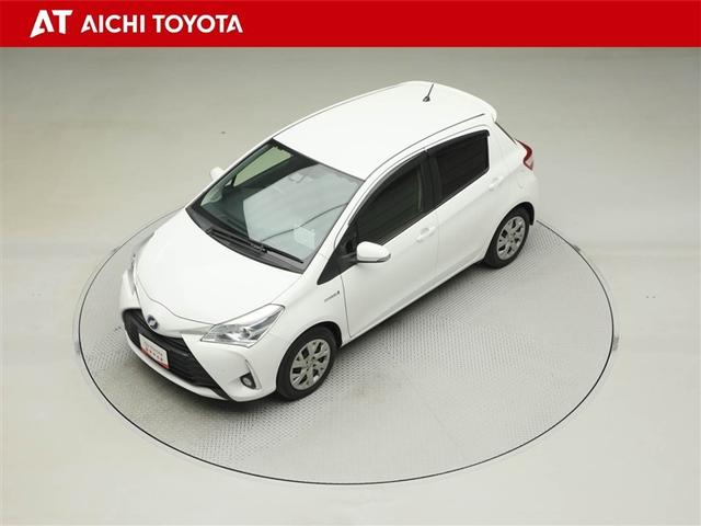 ヴィッツ ハイブリッドU ドライブレコーダー バックガイドモニター 衝突軽減システム ワンオーナー車 地デジ AUX DVD再生可 ETC オートエアコン クルーズコントロール メモリナビ エアバッグ キーフリー ナビ&TV(10枚目)