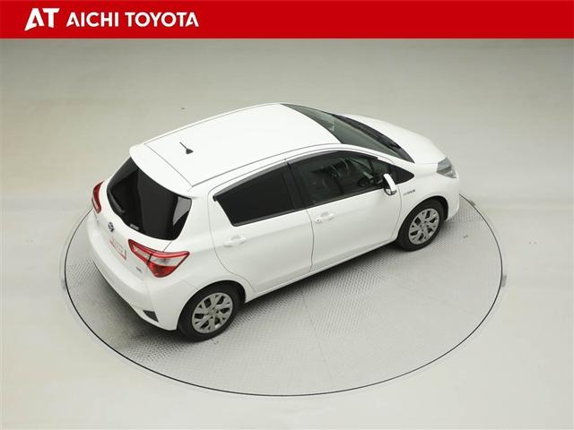 ヴィッツ ハイブリッドU ドライブレコーダー バックガイドモニター 衝突軽減システム ワンオーナー車 地デジ AUX DVD再生可 ETC オートエアコン クルーズコントロール メモリナビ エアバッグ キーフリー ナビ&TV(14枚目)