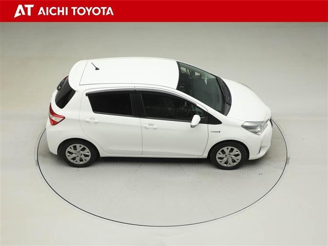 ヴィッツ ハイブリッドU ドライブレコーダー バックガイドモニター 衝突軽減システム ワンオーナー車 地デジ AUX DVD再生可 ETC オートエアコン クルーズコントロール メモリナビ エアバッグ キーフリー ナビ&TV(15枚目)