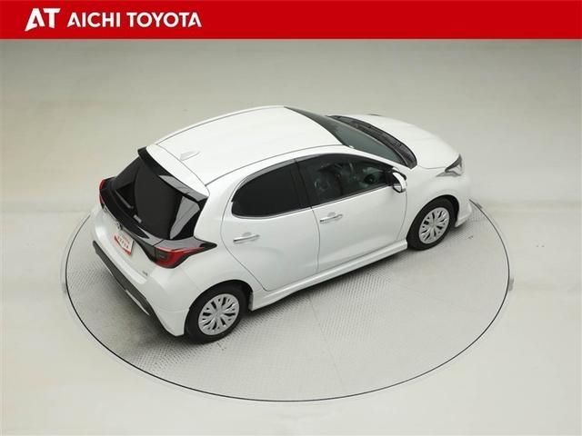 ヤリス ハイブリッドＺ　ＰＣＳ　エアロ　地デジ　Ｂカメラ　ＬＥＤランプ　スマキー　ＥＴＣ付き　メディアプレイヤー接続　ナビＴＶ　ＶＳＣ　パワステ　１オナ車　クルコン　カーテンエアバック　キーフリー　ＡＢＳ　イモビ　エアコン（14枚目）