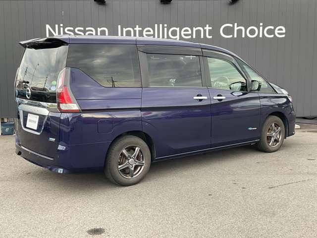 セレナ 2.0 X LEDヘッドランプ/セーフティパックB/純正メ(2枚目)