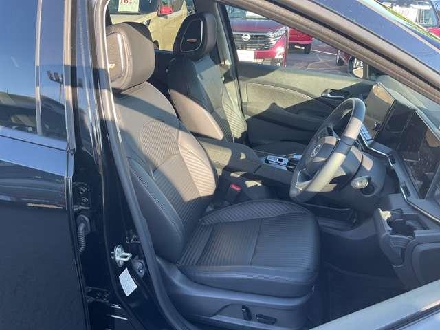 オーラ Ｇ　レザーエディション　１．２　Ｇ　レザーエディション　ＮＣナビ＋ＥＴＣ２．０＋ＳＯＳ＋ワイヤレス充電＋ＢＯＳＥ＋プ（18枚目）