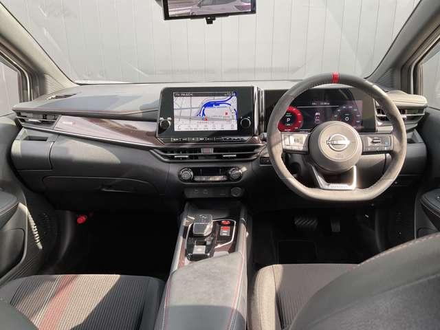 オーラ １．２　ＮＩＳＭＯ　メーカー装着メモリーナビ（3枚目）