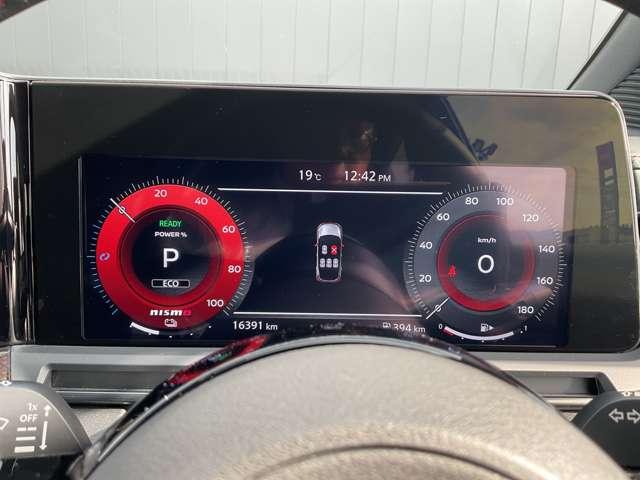 オーラ １．２　ＮＩＳＭＯ　メーカー装着メモリーナビ（6枚目）