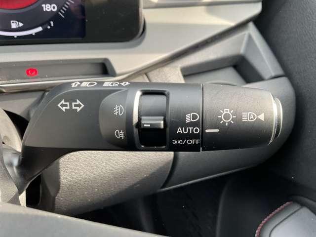 オーラ １．２　ＮＩＳＭＯ　メーカー装着メモリーナビ（10枚目）