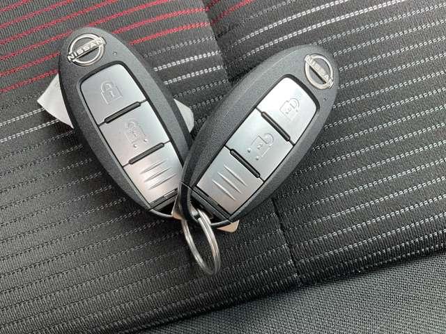 オーラ １．２　ＮＩＳＭＯ　メーカー装着メモリーナビ（17枚目）